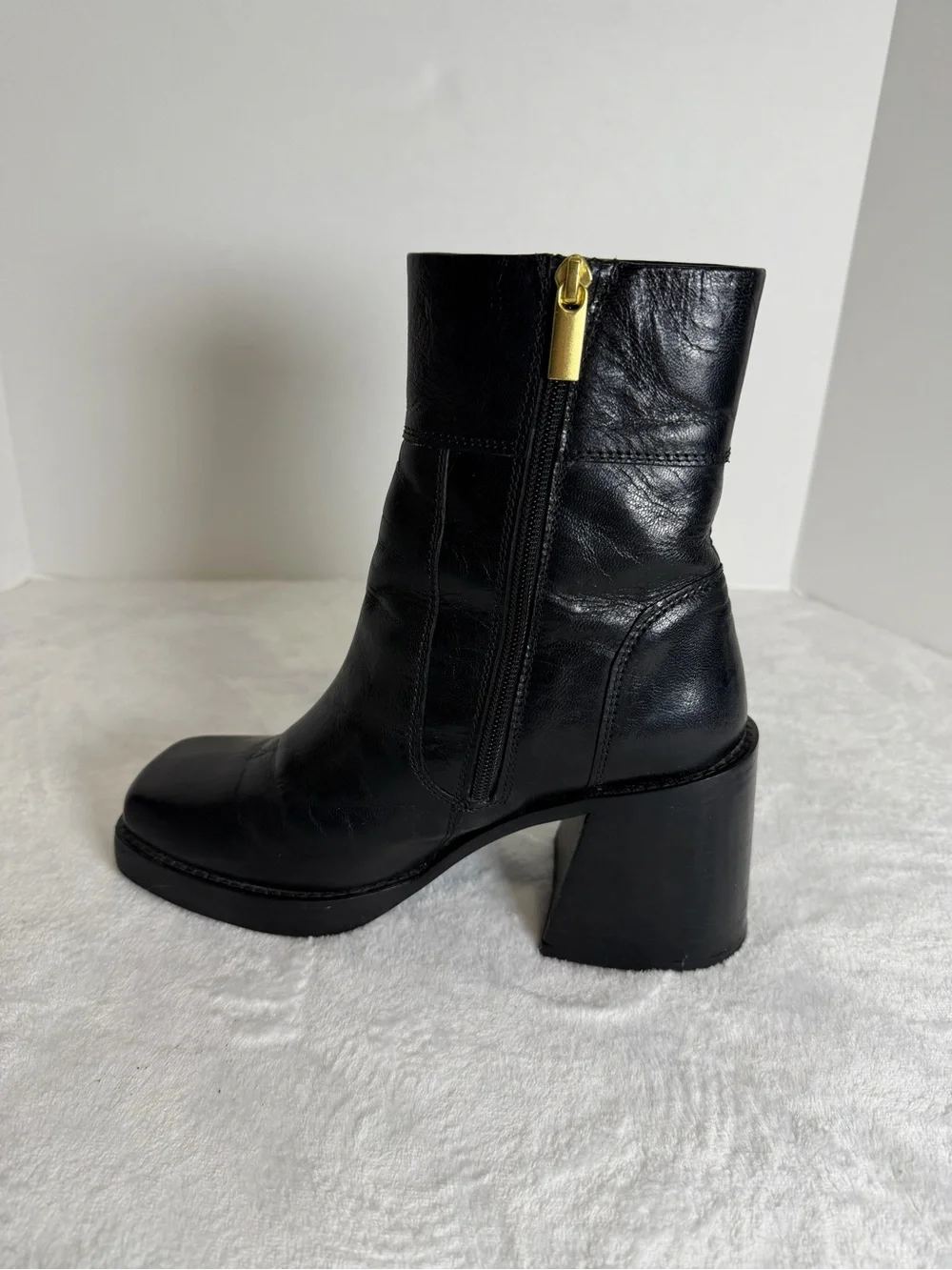 Steven Madden Black Leather Square-Toe Block Heel Ankle Boots Size 8